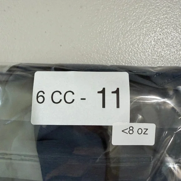 Vuori Kore Shorts Mens Medium Blue 8" Inseam Athletic Gym Activewear - Picture 8 of 8